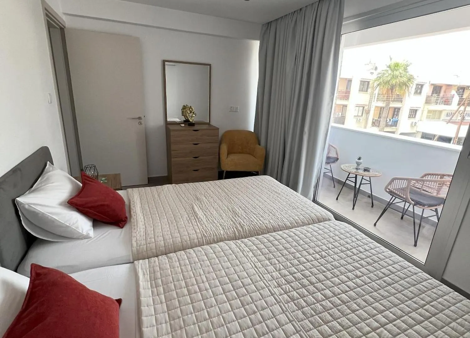 Living Boutique Apartments Adults Only Ayia Napa